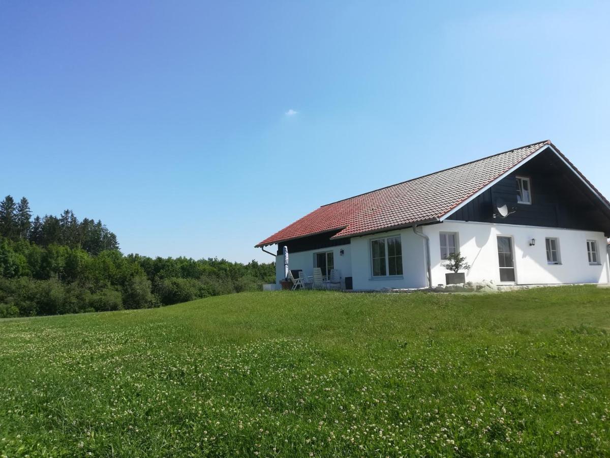 Отель Landhaus Schuster Ferienhaus Санкт-Вольфганг Экстерьер фото